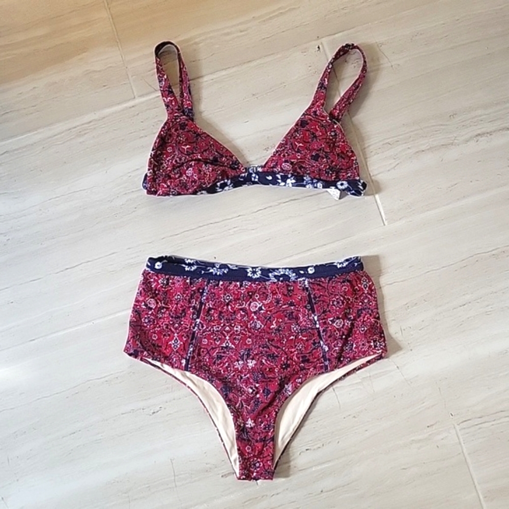Tavik+ Bikini 2 Piece Swimsuit Small Red And Blue Floral Bikini